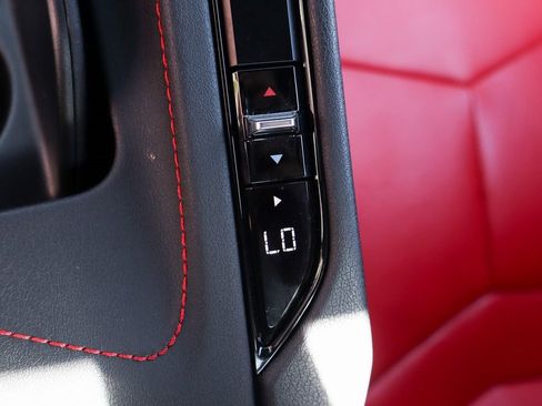 Used 2023 Chevrolet Corvette Stingray Convertible w/ 1LT image 46