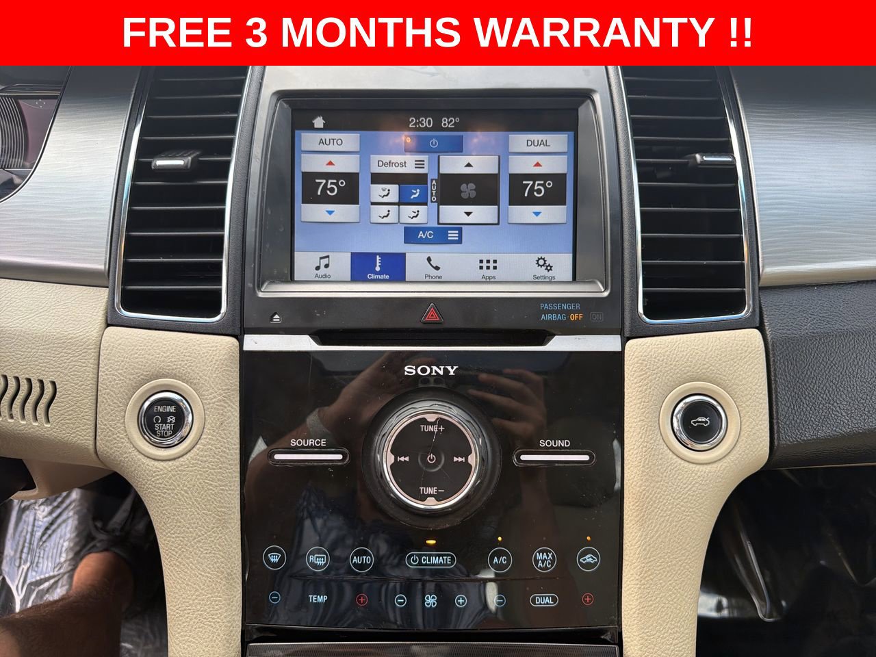 Used 2017 Ford Taurus Limited FWD image 19