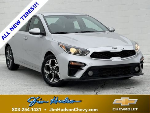 Used 2021 Kia Forte LXS image 1