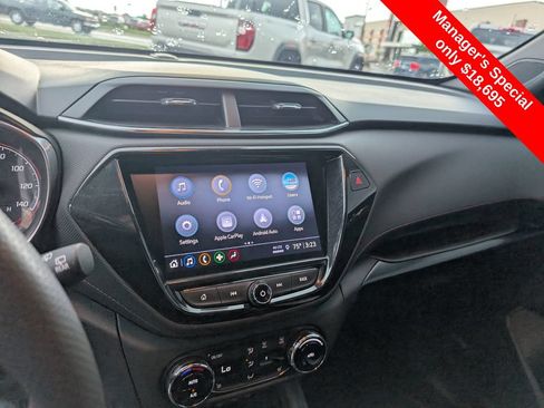 Used 2022 Chevrolet TrailBlazer RS w/ Technology Package AWD/4WD image 21