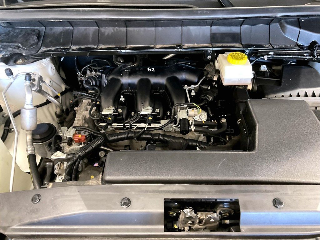 Certified 2024 Nissan Pathfinder SV w/ Lighting Package (N92) AWD/4WD image 29