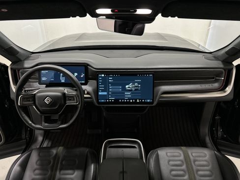 Used 2025 Rivian R1T Adventure AWD/4WD image 25
