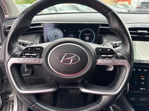Certified 2024 Hyundai Tucson Limited AWD/4WD image 11