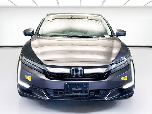 Used 2019 Honda Clarity Touring image 2