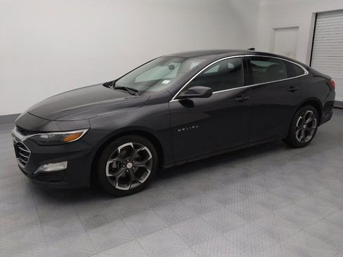 Used 2023 Chevrolet Malibu LT image 2