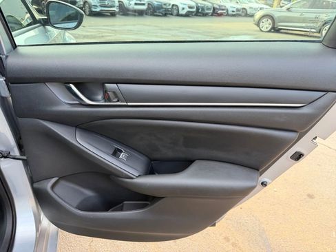 Used 2019 Honda Accord Sport image 30