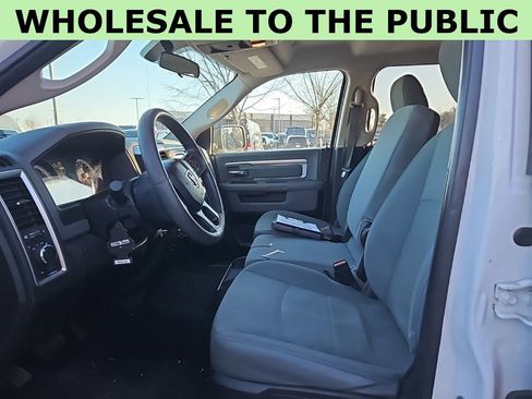 Used 2019 RAM 1500 Classic SLT image 16