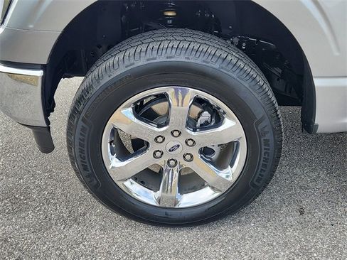 Used 2022 Ford F150 Lariat w/ Max Trailer Tow Package image 6