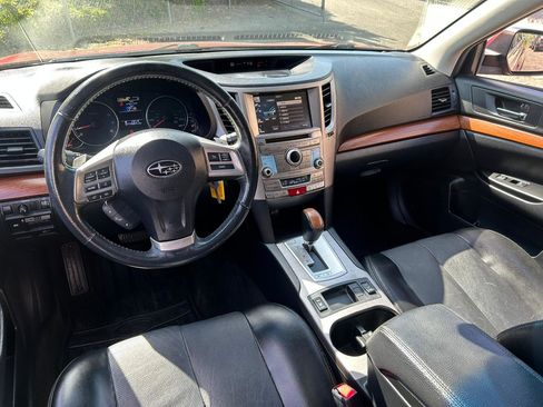 Used 2014 Subaru Outback 2.5i Limited AWD/4WD image 14