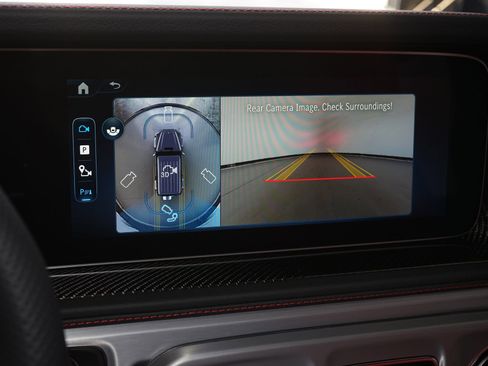 Used 2025 Mercedes-Benz G 63 AMG 4MATIC image 18