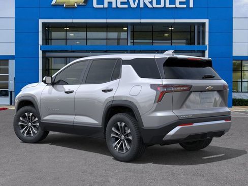 New 2026 Chevrolet Equinox LT image 3