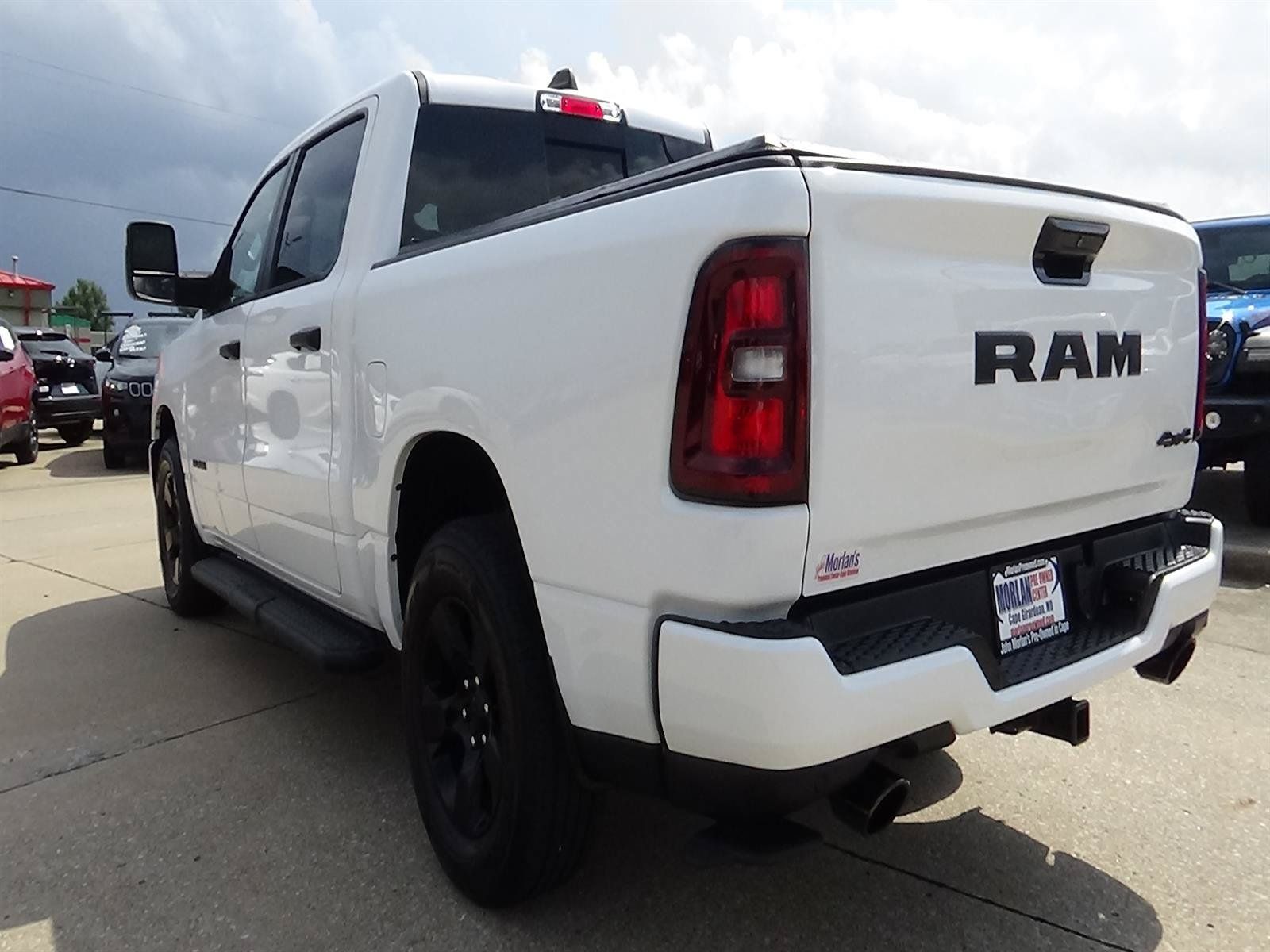 Used 2025 RAM 1500 Tradesman w/ Night Edition AWD/4WD image 8