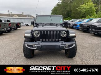 Used 2023 Jeep Wrangler Unlimited Rubicon w/ Xtreme 35 Tire Package AWD/4WD video 2