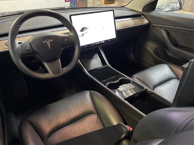 Used 2019 Tesla Model 3 Standard Range Plus RWD image 3