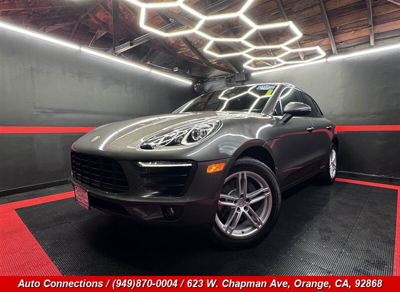 Used 2018 Porsche Macan AWD/4WD image 2