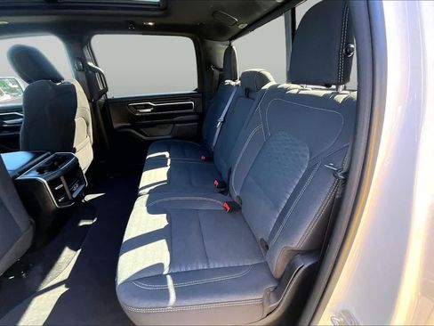 Used 2025 RAM 1500 Big Horn AWD/4WD image 20