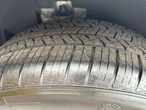 Used 2020 Ford Edge SEL w/ Cold Weather Package image 54