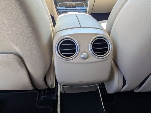 Used 2022 Mercedes-Benz GLC 300 4MATIC image 16