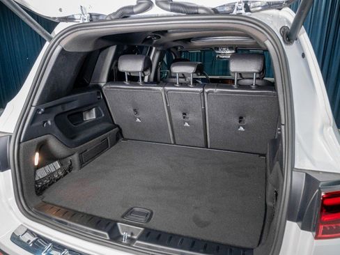 New 2026 Mercedes-Benz GLB 250 image 6