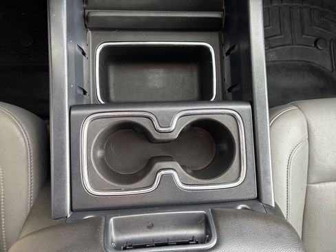 Used 2015 Chevrolet Silverado 2500 LTZ image 18