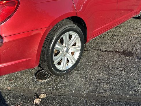 Used 2012 Chrysler 200 Touring image 8