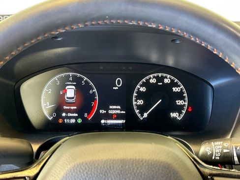 Used 2024 Honda HR-V Sport image 12