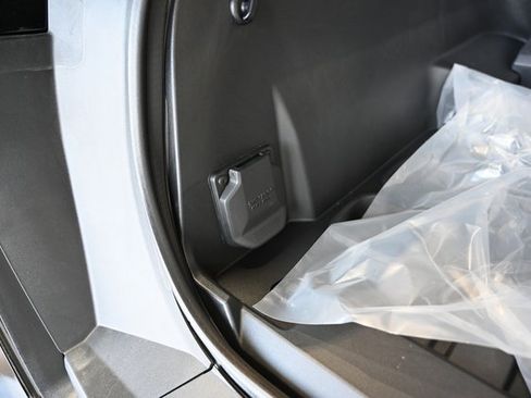 New 2026 GMC Sierra EV Elevation w/ Premium Package image 33