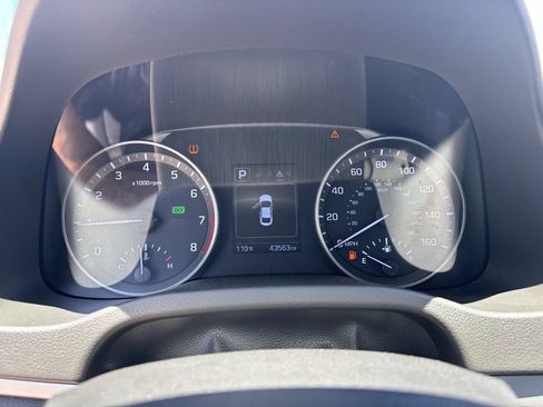Used 2018 Hyundai Elantra SEL FWD image 27