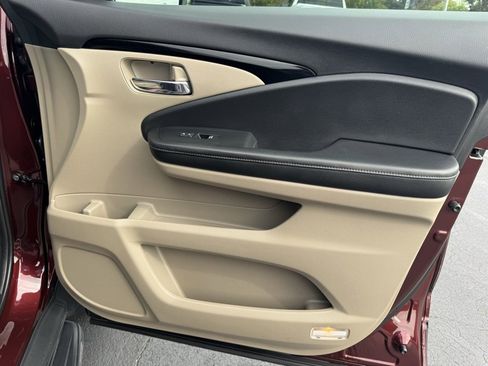 Used 2020 Honda Ridgeline RTL-E image 26