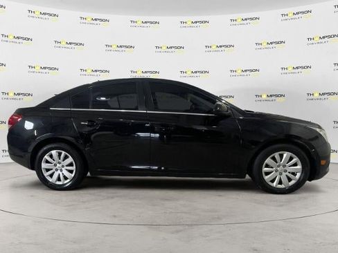 Used 2011 Chevrolet Cruze LT FWD image 6