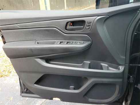 Certified 2024 Honda Odyssey Sport image 18