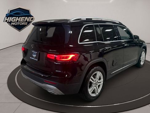 Used 2021 Mercedes-Benz GLB 250 4MATIC w/ Premium Package image 6