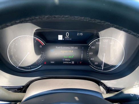 Certified 2025 Cadillac XT5 Premium Luxury AWD/4WD image 21
