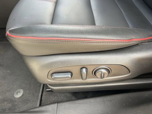 Used 2026 Chevrolet TrailBlazer RS w/ Convenience Package FWD image 28