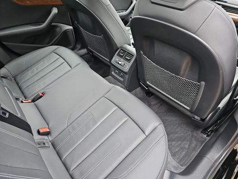 Used 2023 Audi A4 2.0T Premium Plus image 11