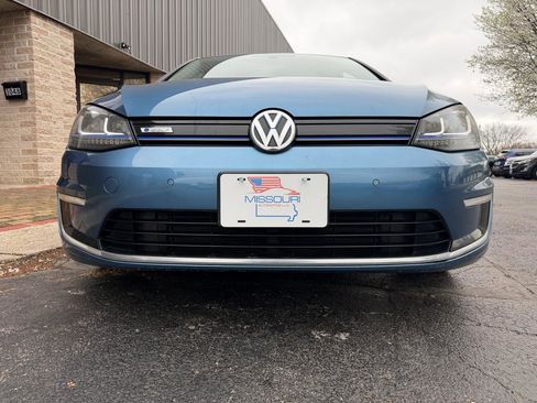 Used 2015 Volkswagen e-Golf SEL Premium image 10
