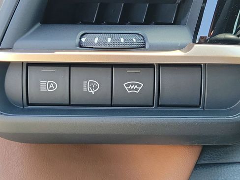 New 2026 Toyota Crown Signia AWD/4WD image 25