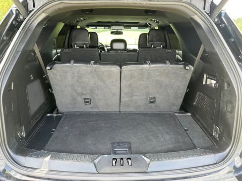 Used 2020 Ford Explorer ST w/ ST Street Pack image 20