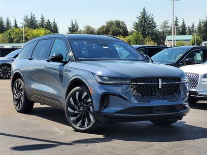 New 2025 Lincoln Nautilus Reserve w/ Jet Appearance Package