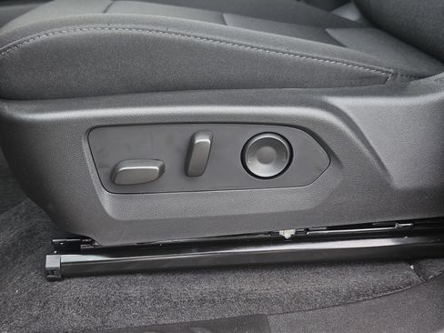 New 2026 Chevrolet Colorado W/T RWD image 20