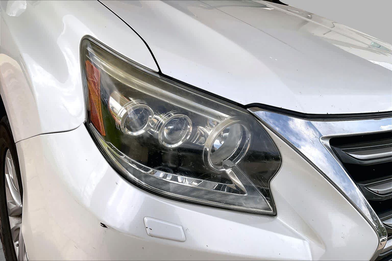 Used 2015 Lexus GX 460 w/ Premium Package AWD/4WD image 25