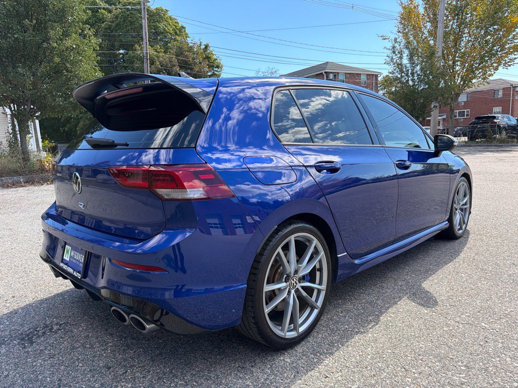 Used 2024 Volkswagen Golf R AWD/4WD image 7