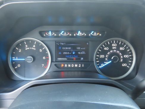 Used 2016 Ford F150 XLT w/ Equipment Group 302A Luxury RWD image 30