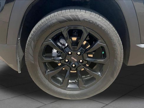 Used 2026 GMC Terrain Elevation w/ Elevation Premium Package FWD image 11