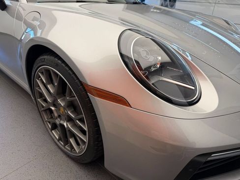 Certified 2020 Porsche 911 Carrera RWD image 28