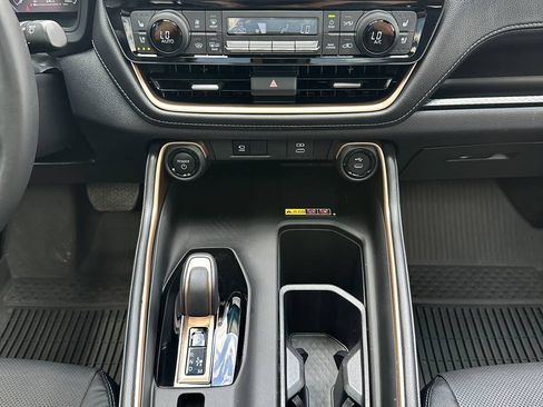 Used 2026 Toyota Grand Highlander AWD Hybrid image 32