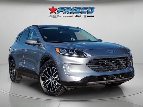 Used 2022 Ford Escape Titanium FWD image 1