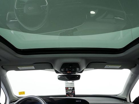 New 2025 Audi Q5 Premium image 19