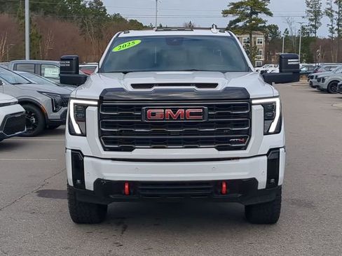 Certified 2025 GMC Sierra 2500 AT4 w/ AT4 Premium Plus Package image 11