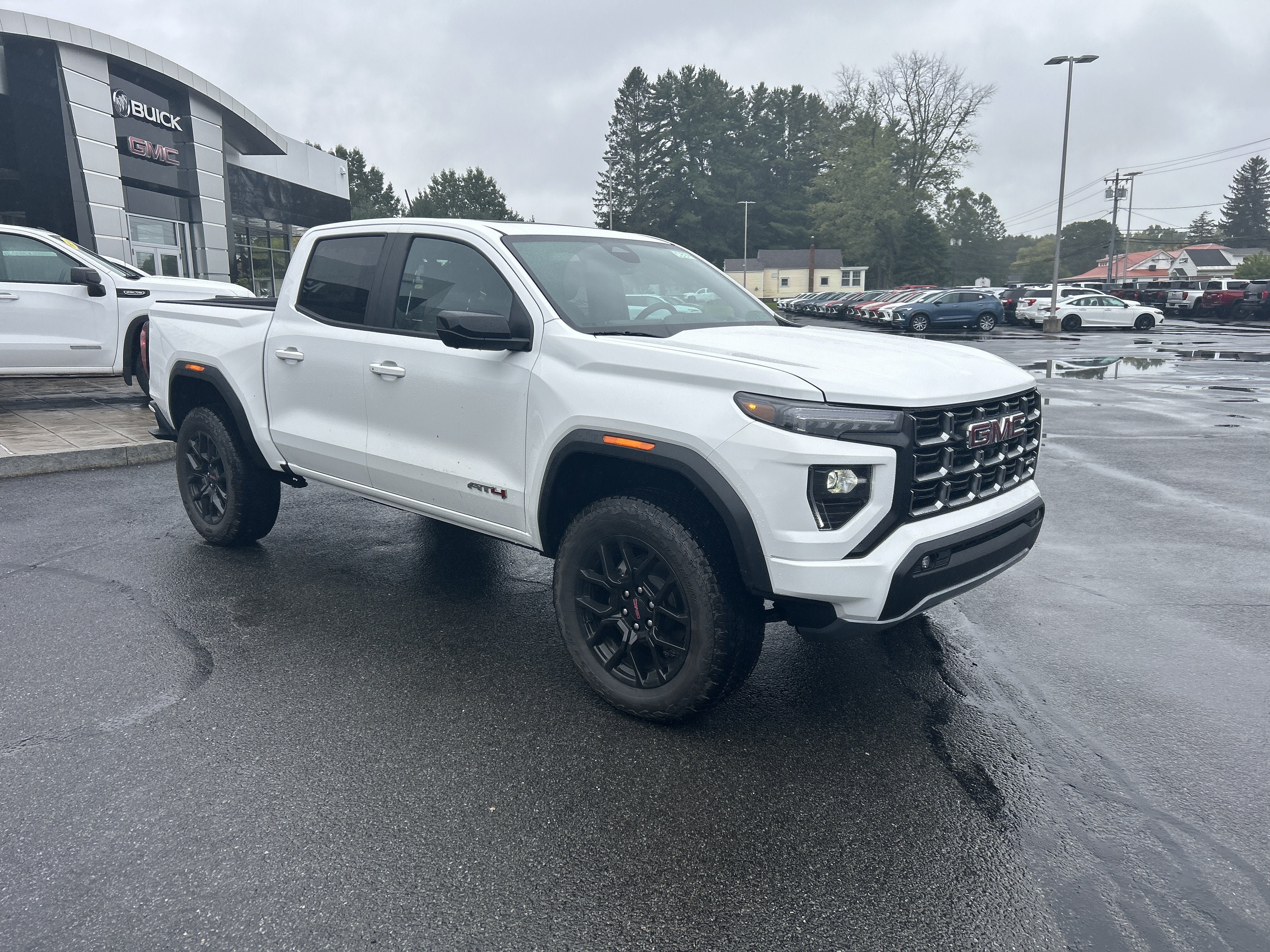 New 2026 GMC Canyon AT4 w/ Technology Plus Package AWD/4WD image 14